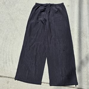 Kith Black Light-Weight Wide-Leg Chinos
